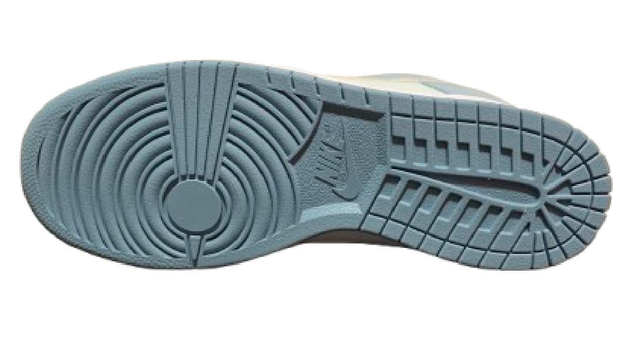 Nike SB Dunk Low Pro