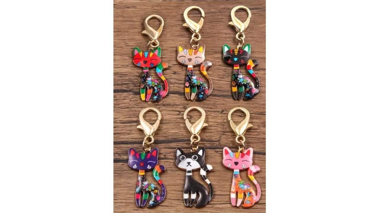 Pets key chains - 6 Pcs