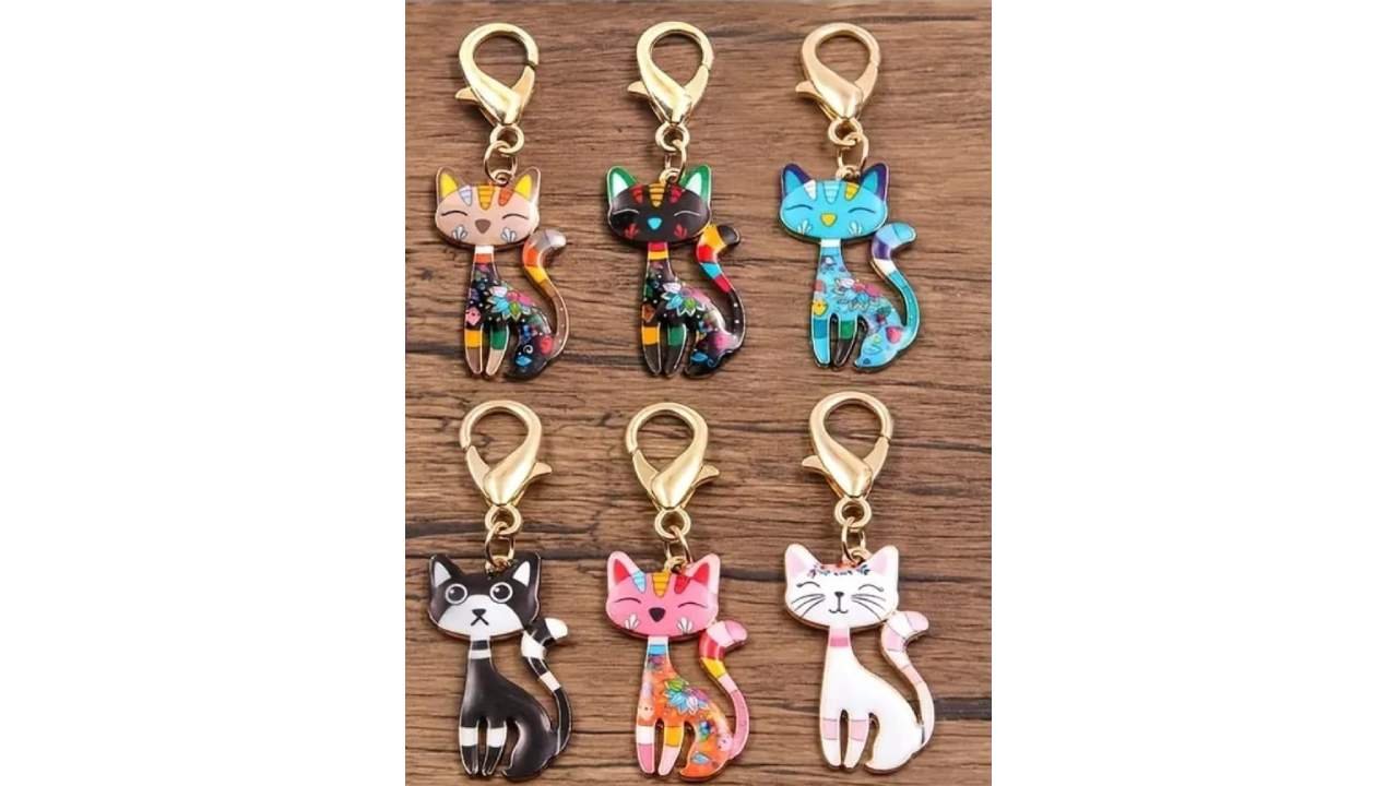 Pets key chains - 6 Pcs